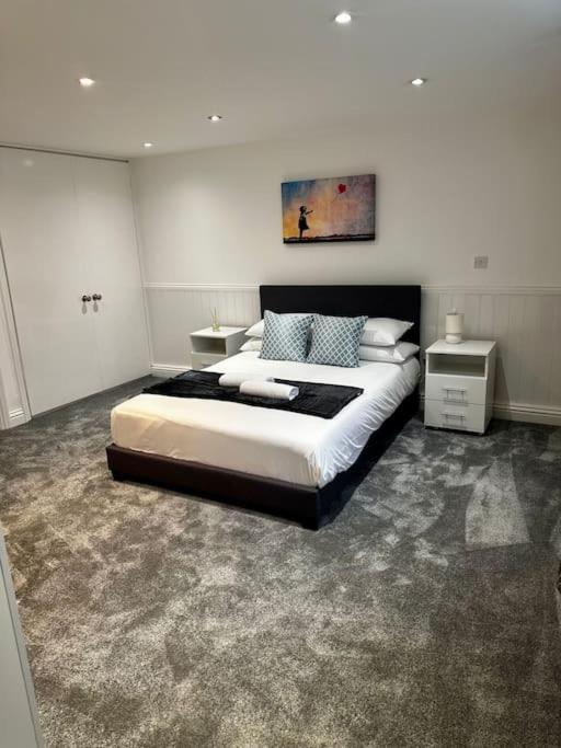 شقة Amazing 2Bed2Bath Edgeware لندن المظهر الخارجي الصورة